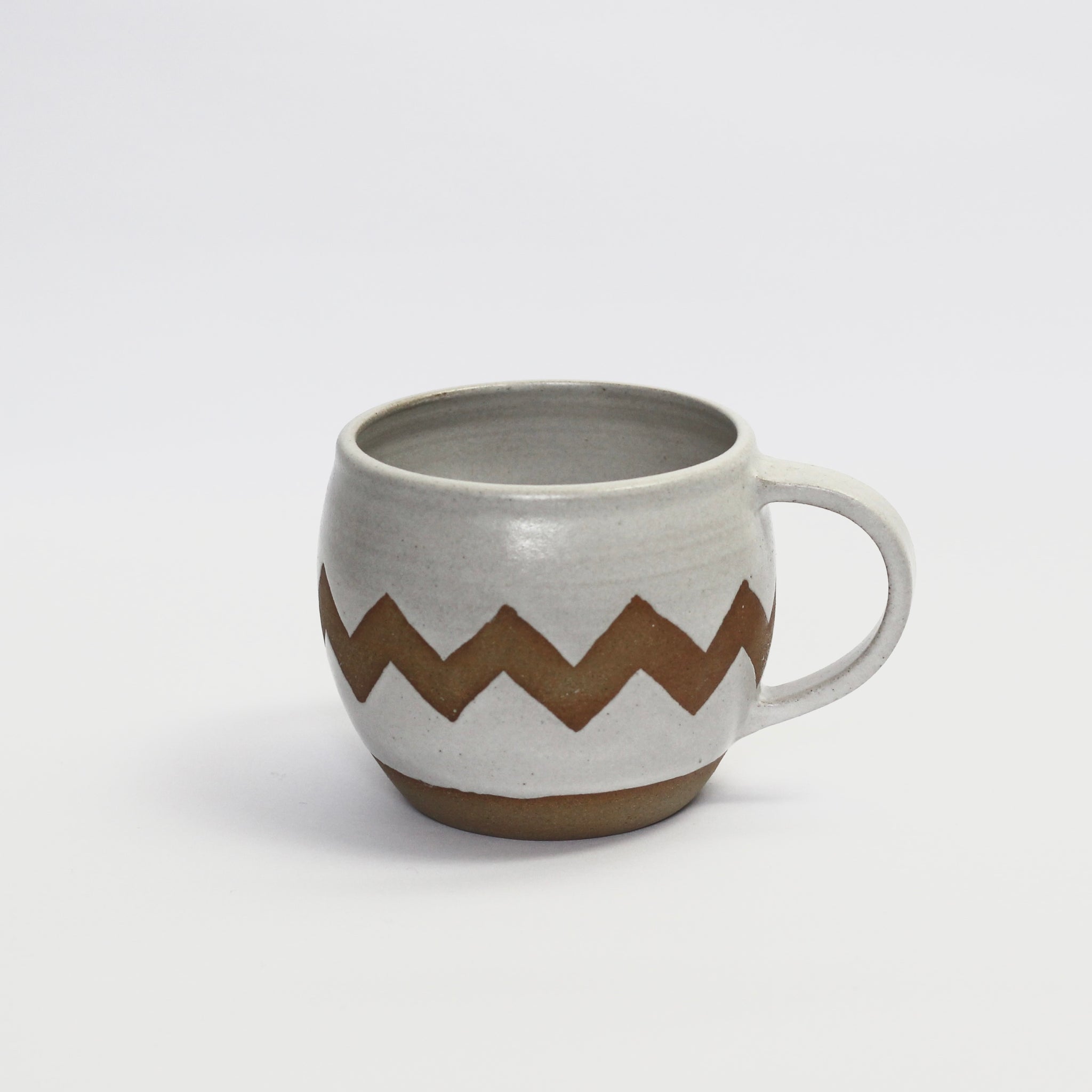 White Curve Mug