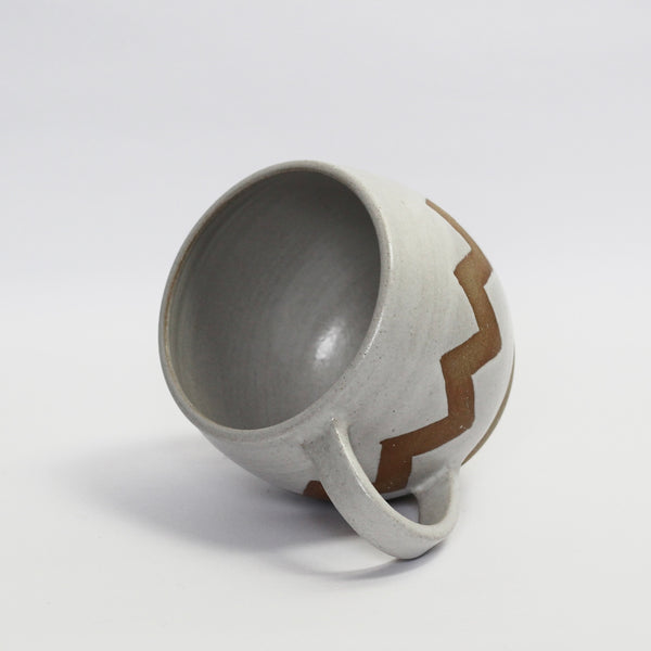 White Curve Mug