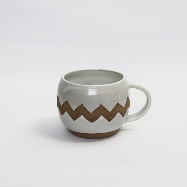 White Curve Mug