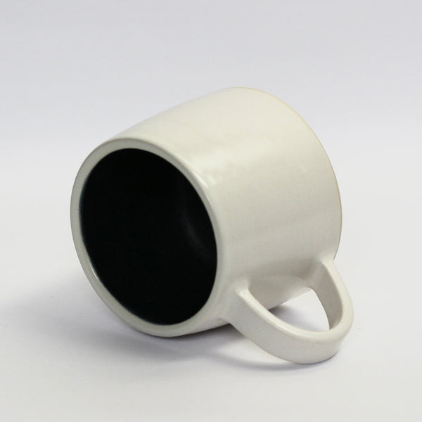 White & Black Balance Cup