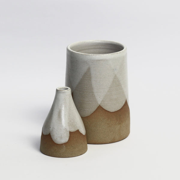 White bud vase